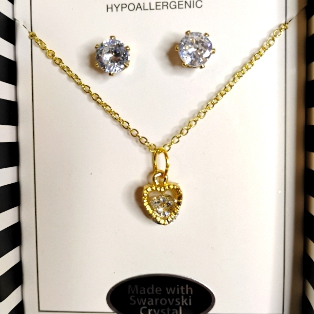 Swarovski Crystal Elements Gold Overlay Heart Necklace &‎ Earr…